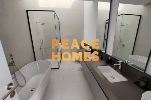 Townhouse de 3 dormitorios en Tilal City, UAE No. 11292 6