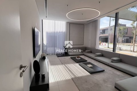 Вилла с 4 спальнями в Tilal City, ОАЭ №11295 14