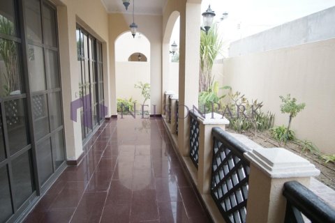 4 غرف نوم فيلا في الدوحة, Qatar رقم 58324 5