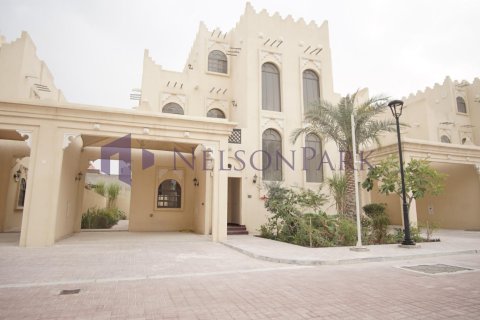 4 غرف نوم فيلا في الدوحة, Qatar رقم 58324