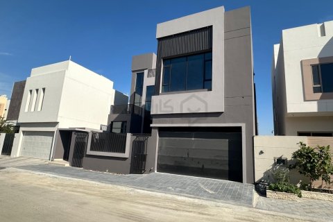 Вилла с 5 спальнями в Al Qurayyah, Бахрейн №58710