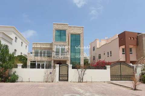 5 bedrooms Villa in As Sib, Oman No. 53440