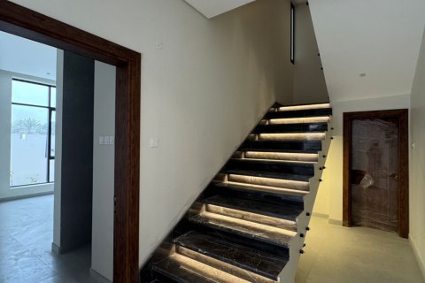 6 bedrooms Villa in As Sib, Oman No. 54745 5