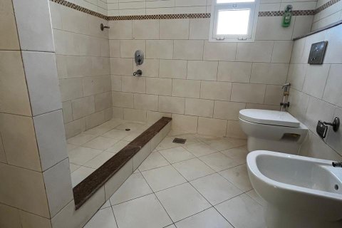 Villa Gemela de 5 dormitorios en Muscat, Oman No. 54773 7
