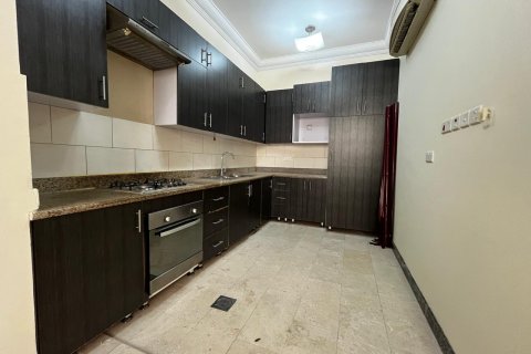 Villa Gemela de 5 dormitorios en Muscat, Oman No. 54773 9