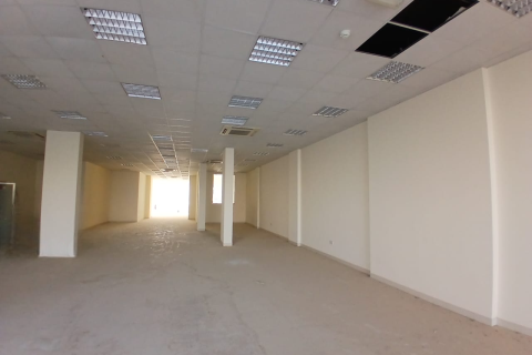 Office de 415m² à Bawshar, Oman No. 54746 3