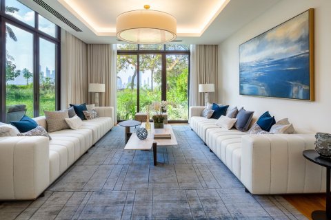 5 bedrooms Villa in Palm Jumeirah, UAE No. 7814