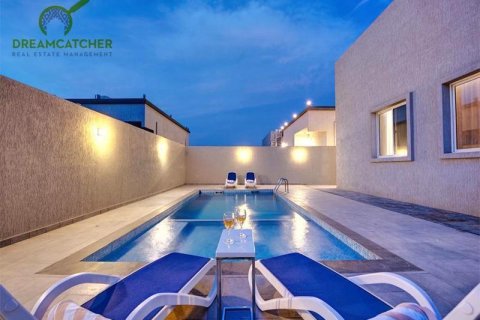 2 bedrooms Villa in Al Jazirah Al Hamra, UAE No. 75660