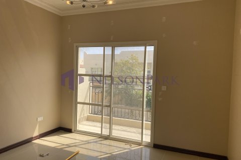 Villa de 4 chambres à Doha, Qatar No. 58217 5