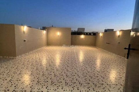 Villa de 6 chambres à Riyadh, Saudi Arabia No. 60592 4