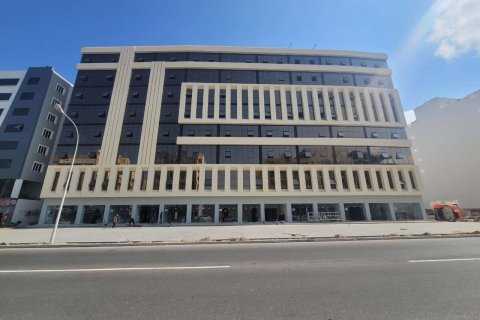 Commercial property de 55.7m² en Muscat, Oman No. 54222