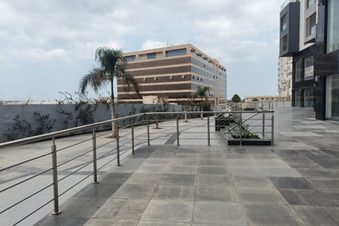 Commercial property de 700m² à As Sib, Oman No. 54220 5