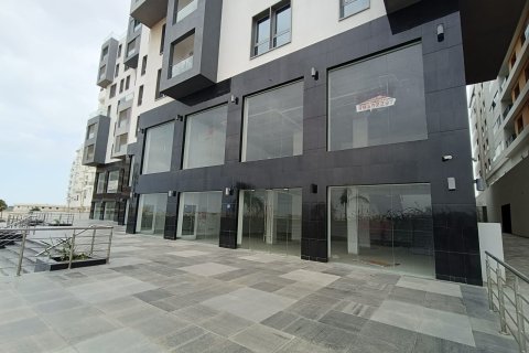 Commercial property de 700m² à As Sib, Oman No. 54220 4