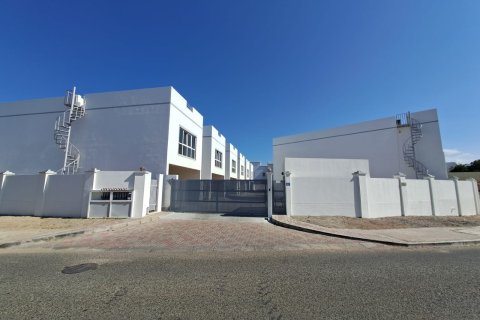 3 bedrooms Villa in Al Qurm, Oman No. 54355