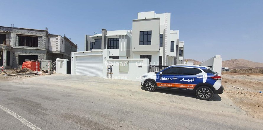 4 غرف نوم فيلا في بوشر, عُمان رقم 53777
