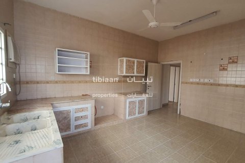 Villa de 310m² à Al Ansab, Oman No. 53776 13