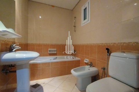 Appartement de 3 chambres à Al Khalidiya, UAE No. 52084 18