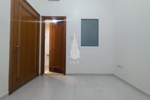 Appartement de 3 chambres à Al Khalidiya, UAE No. 52084 23
