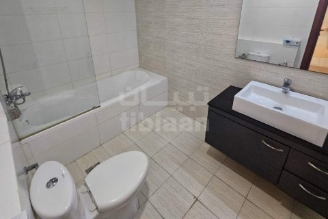 Apartment de 2 dormitorios en Muscat, Oman No. 53596 5