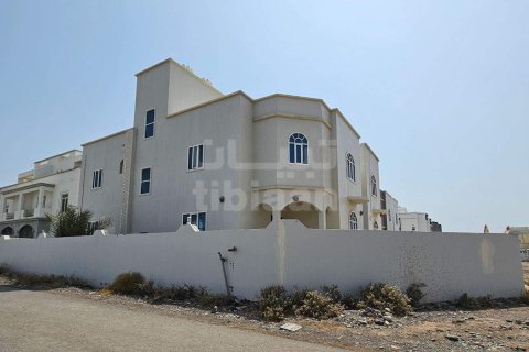 4 bedrooms Twin Villa in As Sib, Oman No. 53598 7