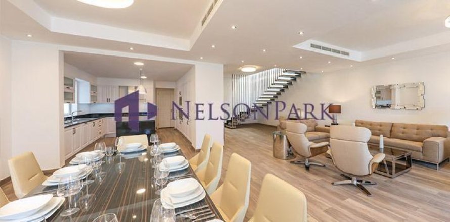 4 bedrooms Villa in Lusail, Qatar No. 57459