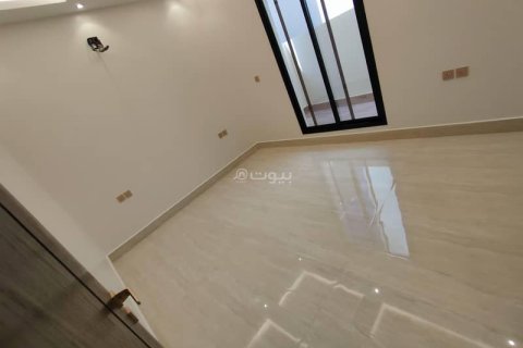 Квартира с 3 спальнями в Эр-Рияд, Саудовская Аравия №60606 3