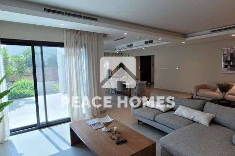 Villa de 5 dormitorios en Al Rahmaniya, UAE No. 10920 13