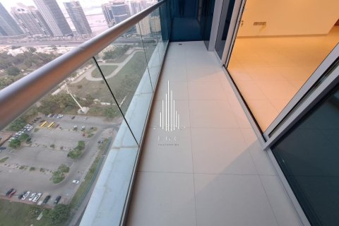 3 غرف نوم شقة في Corniche Road, الإمارات العربية المتحدة رقم 32171 12