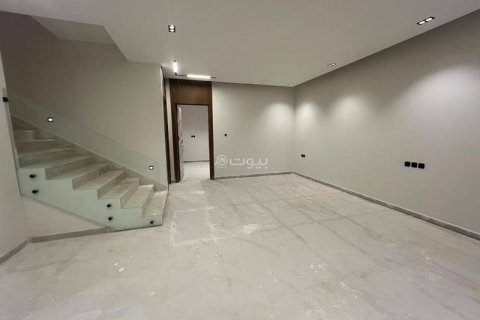 Квартира с 4 спальнями в Эр-Рияд, Саудовская Аравия №69108 8