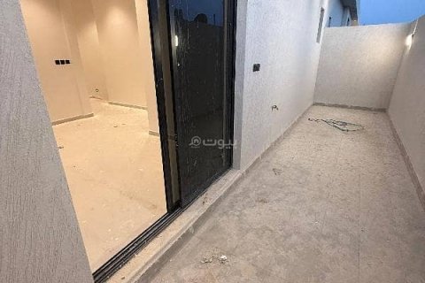 Villa de 4 chambres à Riyadh, Saudi Arabia No. 69106 16