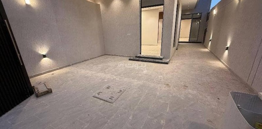 Villa de 4 chambres à Riyadh, Saudi Arabia No. 69106