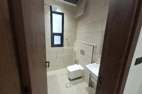 Villa de 4 chambres à Riyadh, Saudi Arabia No. 68008 15