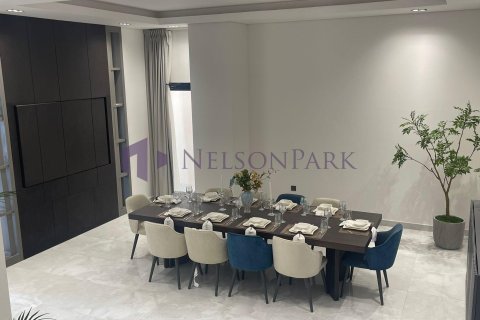 Villa de 6 dormitorios en Doha, Qatar No. 58179 5