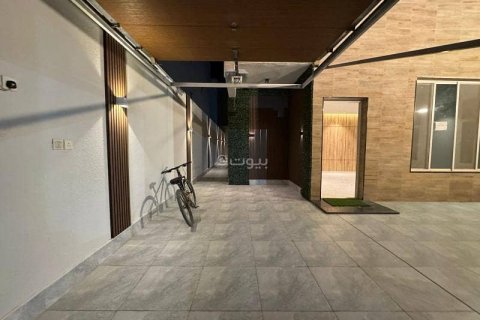 Villa de 5 chambres à Khobar, Saudi Arabia No. 60457 4