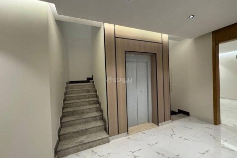 Villa de 5 chambres à Khobar, Saudi Arabia No. 60457 13