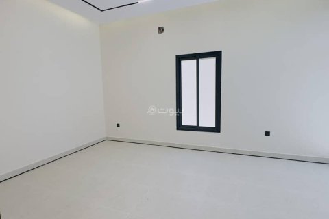 Квартира с 3 спальнями в Эр-Рияд, Саудовская Аравия №60499 5