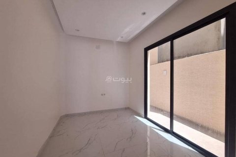 Villa de 6 chambres à Riyadh, Saudi Arabia No. 99609 4