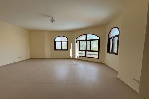 5 غرفة نوم فيلا في مدينة خليفة, الإمارات العربية المتحدة رقم 55676 4