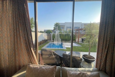 Villa de 3 dormitorios en  Yas Acres, UAE No. 55673