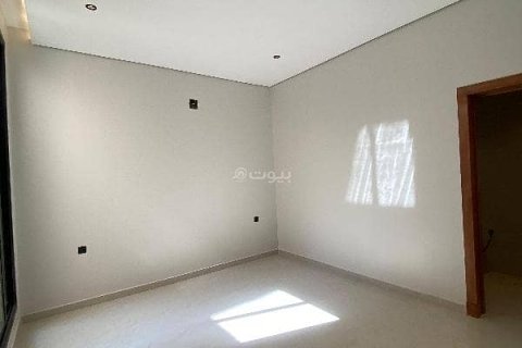 4 bedrooms Apartment in Riyadh, Saudi Arabia No. 60077 3