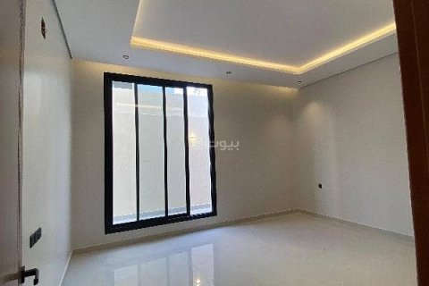4 bedrooms Apartment in Riyadh, Saudi Arabia No. 60077 15