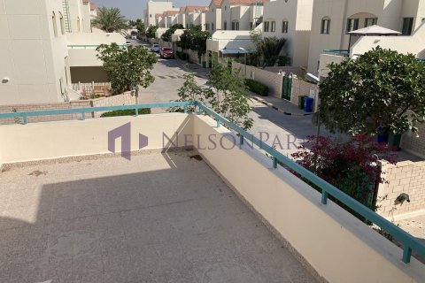 Villa de 3 dormitorios en Doha, Qatar No. 58220 8