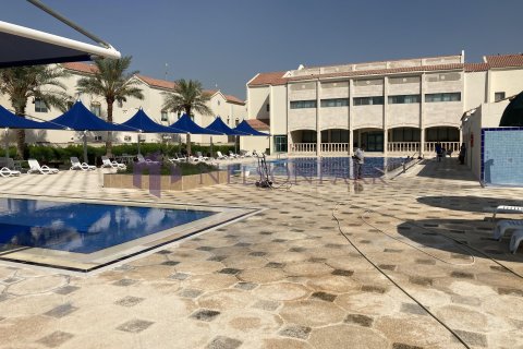 Villa de 3 dormitorios en Doha, Qatar No. 58220 11