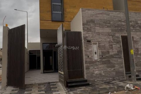 6 bedrooms Villa in Riyadh, Saudi Arabia No. 60326
