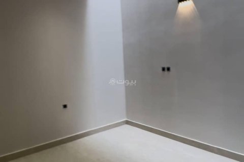6 bedrooms Villa in Riyadh, Saudi Arabia No. 60326 6