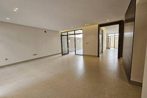 Villa de 5 chambres à Riyadh, Saudi Arabia No. 60702 4