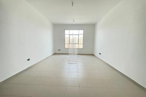 6 bedrooms Villa in Khalifa City, UAE No. 20886 4