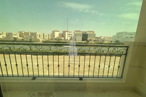 6 bedrooms Villa in Khalifa City, UAE No. 20886 28
