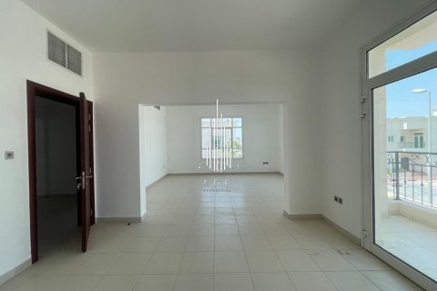 6 bedrooms Villa in Khalifa City, UAE No. 20886 7