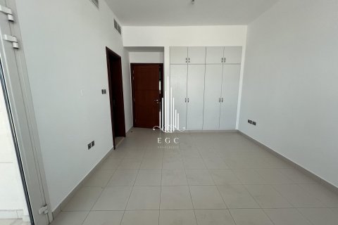 6 bedrooms Villa in Khalifa City, UAE No. 20887 11